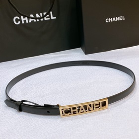 chanel  春夏新款   小牛皮與金色金屬 精緻細膩 光滑優雅 1.5cm精