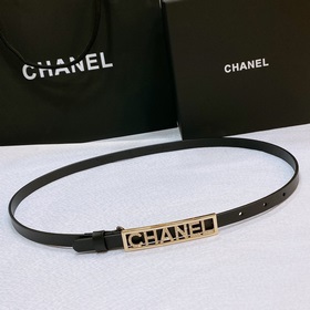 chanel  春夏新款   小牛皮與金色金屬 精緻細膩 光滑優雅 1.5cm精