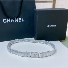 chanel 23s c水鑽 方框logo扣 小牛皮 銀色金屬 與 金色金屬 2