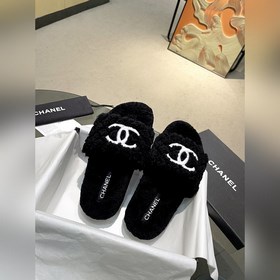 Chanel 香奈兒  小香系列最新羊毛毛拖鞋…秋冬保暖網紅火爆款～鞋面羊羔毛