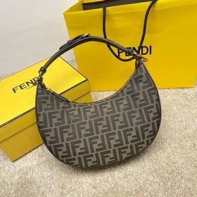 名稱：FENDI Grahy 新月包 品質：頂級原單型號：8879顔色：啡