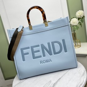 名稱：FENDI 托特包品質：頂級原單型號：8858大號顔色：天藍色 配圖