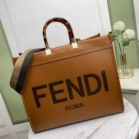 名稱：FENDI 托特包品質：頂級原單型號：8858大號顔色：棕色 配圖肩