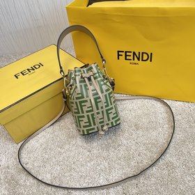 名稱：FENDI Mon Tresor水桶包品質：原單型號：8802顔色：