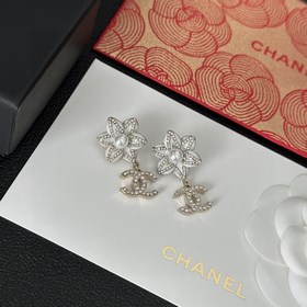 Chanel香奈兒 中古 雙C耳釘原版複刻logo 小香家的款式真心無需多介紹每