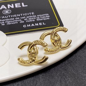 Chanel  香奈兒Chanel中古款 字母雙C耳釘 美麗永遠敵不過經典 黃金