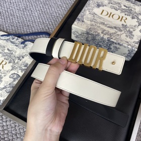 迪奧 Dior 女神百搭皮帶 意大利牛皮工藝 完美結合 經典款的圖案裙帶腰飾 時