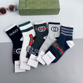 （一盒5雙） Gucci 古奇 新款短襪，純棉面料，潮人必備 ，Gucci 爆