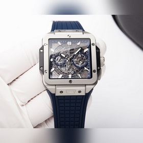 HUBLOT 恒寶 秉承“敢為先鋒，獨樹一幟”的品牌理念，推出新款宇舶表Squa