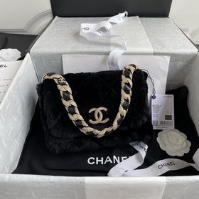 Chanel秋冬鑽石羊毛AS2240 Fur bag 口蓋包 bling bli