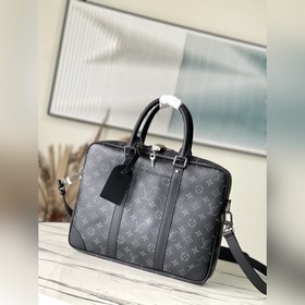 LV M46457 黑花 本款 Voyage 小號公文包以 Monogram E