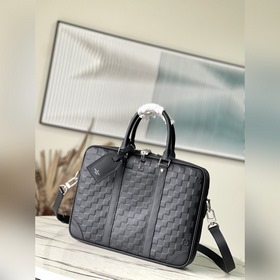 LV N40444 壓格 本款 Voyage 小號公文包取材 Damier In