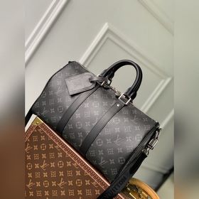 LV M46655黑花 Kee all 35旅行袋，由全新标志性 Monogr