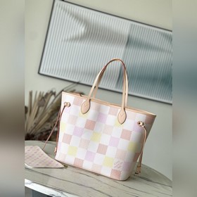 LV N40668 本款Neverfull中號手袋為Damier Giant帆布