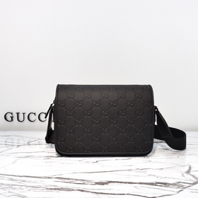 gucci 新款 專櫃品質，實物實拍，款號：775097克壓磨砂，尺寸：寬26x