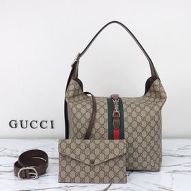 gucci 新款 專櫃品質，實物實拍，款號：763103杏啡，尺寸：寬28×高3