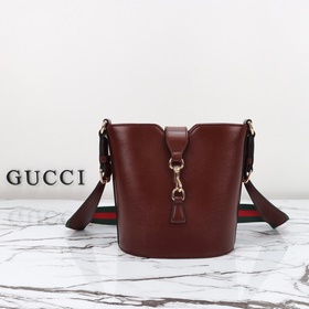 gucci 新款 專櫃品質，實物實拍，款號：782908棕皮，尺寸：寬20.5x