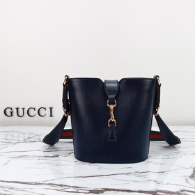 gucci 新款 專櫃品質，實物實拍，款號：782908藍皮，尺寸：寬20.5x