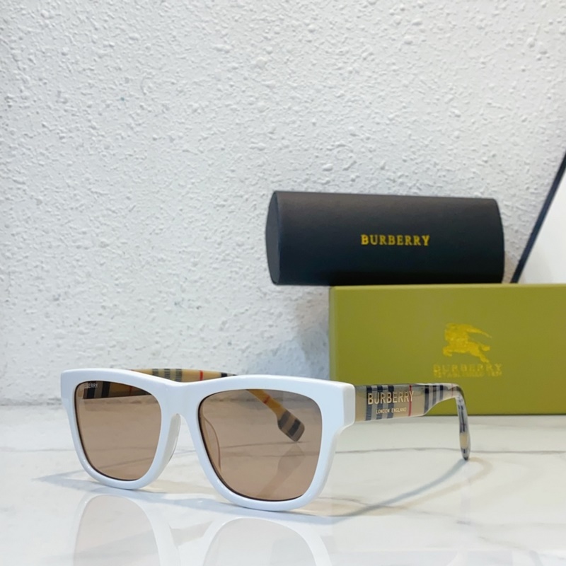 burberry  MODEL：BE4293  SIZE：56口17-145