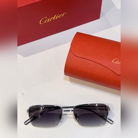 Cartier 官網新品上架 MODERL： CT02180 商務男款半框眼鏡，