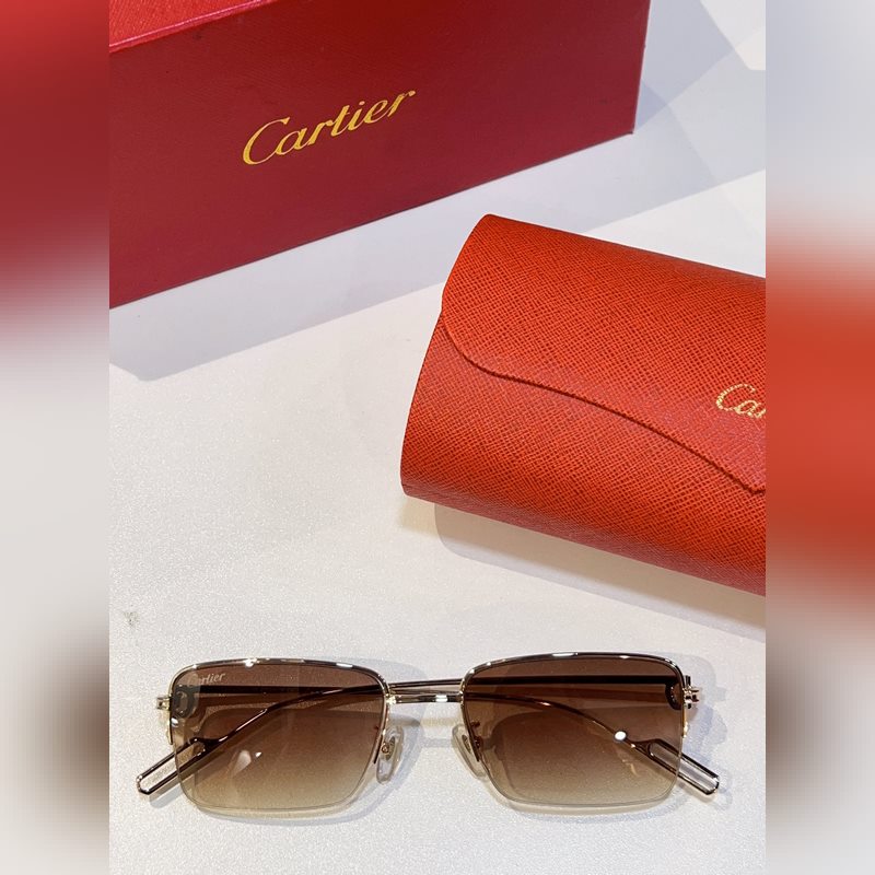 Cartier 官網(wǎng)新品上架 MODERL： CT02180 商務(wù)男款半框眼鏡，