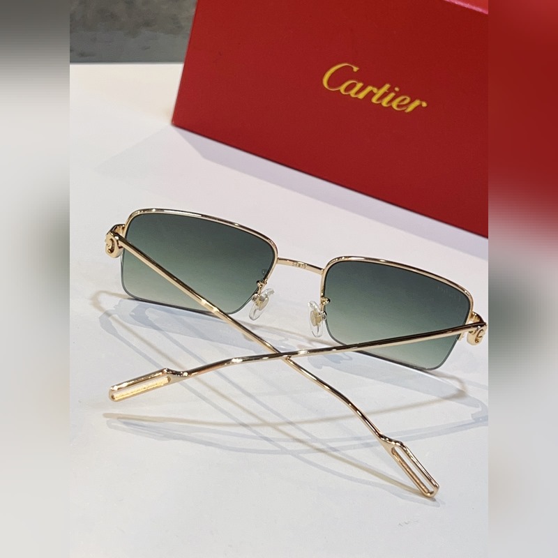 Cartier 官網(wǎng)新品上架 MODERL： CT02180 商務(wù)男款半框眼鏡，