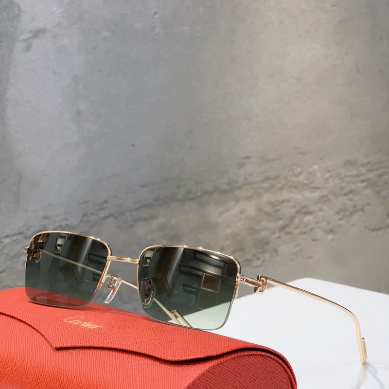 Cartier 官網新品上架 MODERL： CT02180 商務男款半框眼鏡，