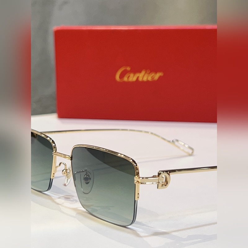 金綠Cartier卡地亞 MODERL：CT02180