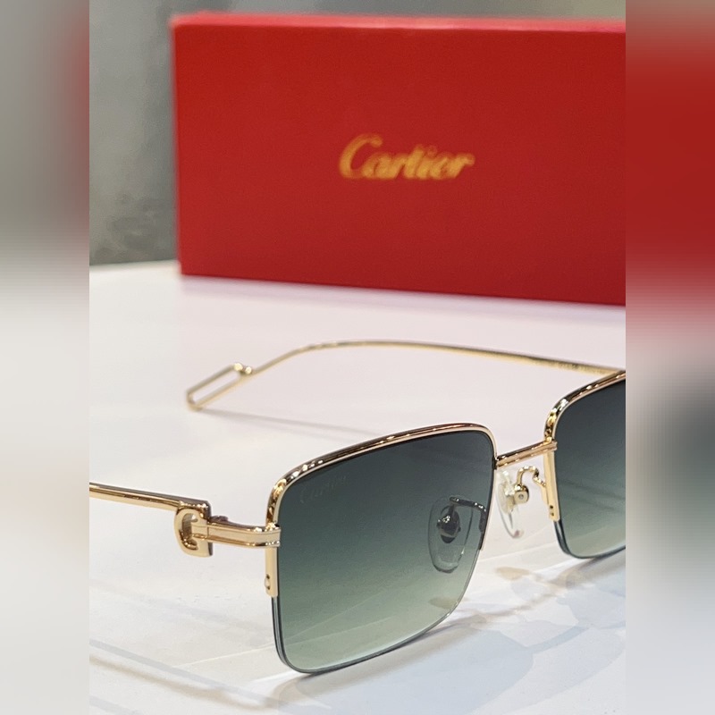 金綠Cartier卡地亞 MODERL：CT02180