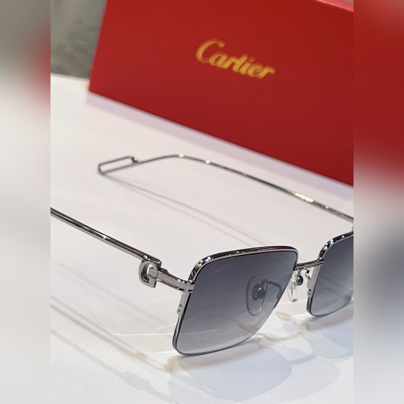 銀灰Cartier卡地亞 MODERL：CT02180