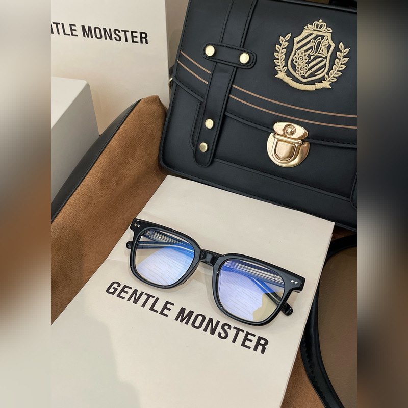 虞書欣戴黑框evan 也太太太乖啦