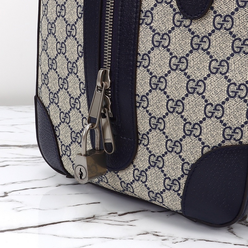 新款來襲專櫃品質(zhì)，頂級原單貨，實物實拍， 款號：724642熒光藍(lán)《原廠皮，專櫃