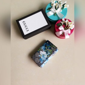 最新版天竺葵印花鑰匙包Pvc印花搭配原版皮內(nèi)格 小巧精緻，實(shí)用大方，真心美的一款