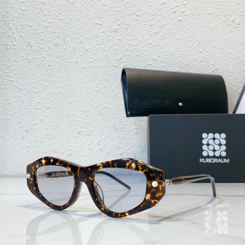 KUBORAUM  MODEL：Maske P15 SIZE：54口19-1