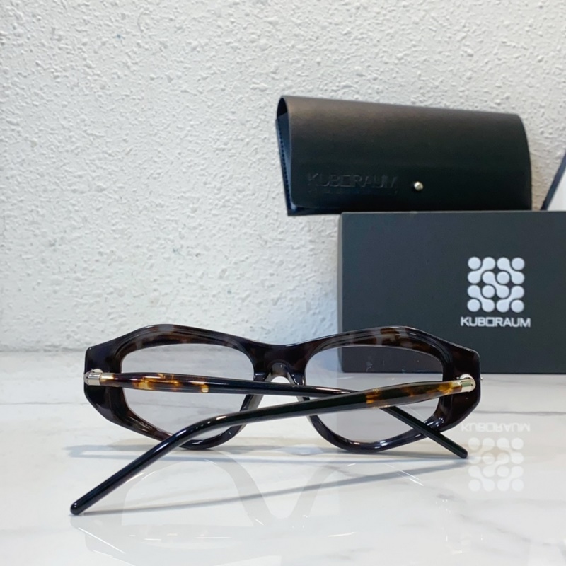 KUBORAUM  MODEL：Maske P15 SIZE：54口19-1