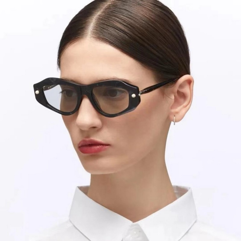 KUBORAUM  MODEL：Maske P15 SIZE：54口19-1