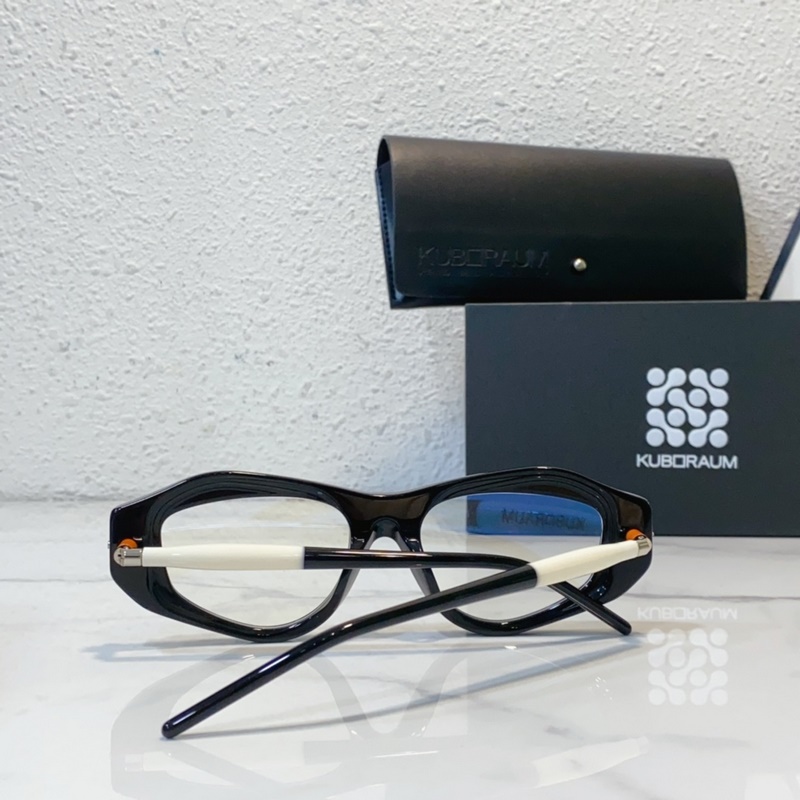 KUBORAUM  MODEL：Maske P15 SIZE：54口19-1