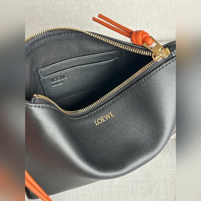 原廠皮 2025新款手包  型號3045亮面納帕牛皮革Knot T 亮面