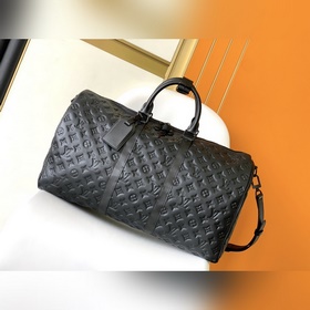 頂級原單M59025黑色壓花 本款 Kee all 旅行袋為細膩牛皮革壓印 Mo