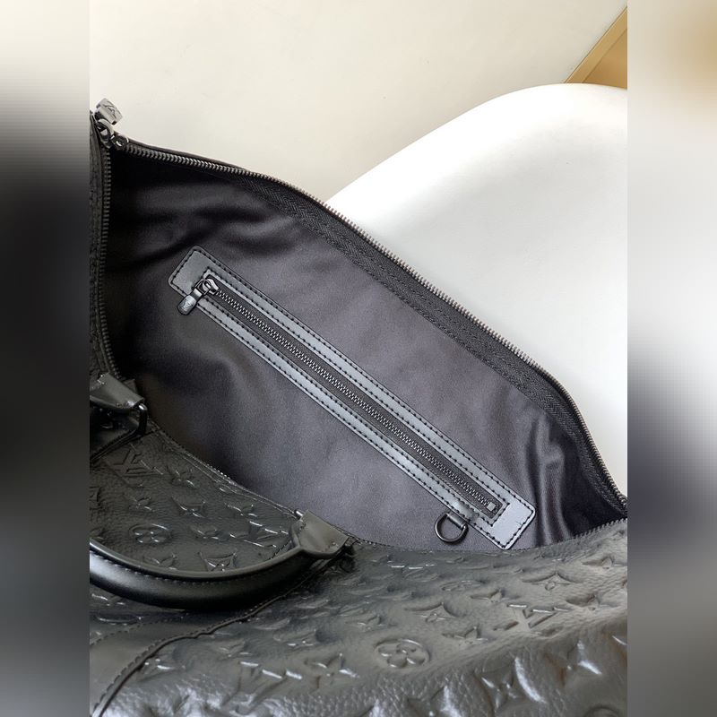 頂級原單M59025黑色壓花 本款 Kee all 旅行袋為細(xì)膩牛皮革壓印 Mo