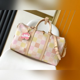 M40713粉格 M4667綠格 本款頂級原單 達米埃畫布的“基波爾45”，將迷