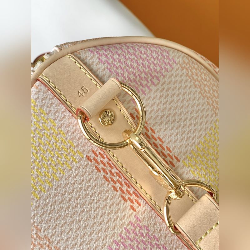 M40713粉格 M4667綠格 本款頂級原單 達(dá)米埃畫布的“基波爾45”，將迷