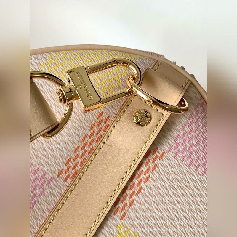 M40713粉格 M4667綠格 本款頂級原單 達(dá)米埃畫布的“基波爾45”，將迷