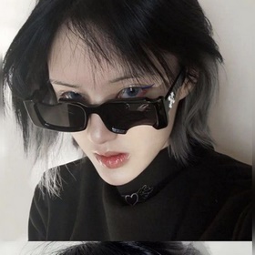 時(shí)尚潮牌  ♀  Off-White OW40006