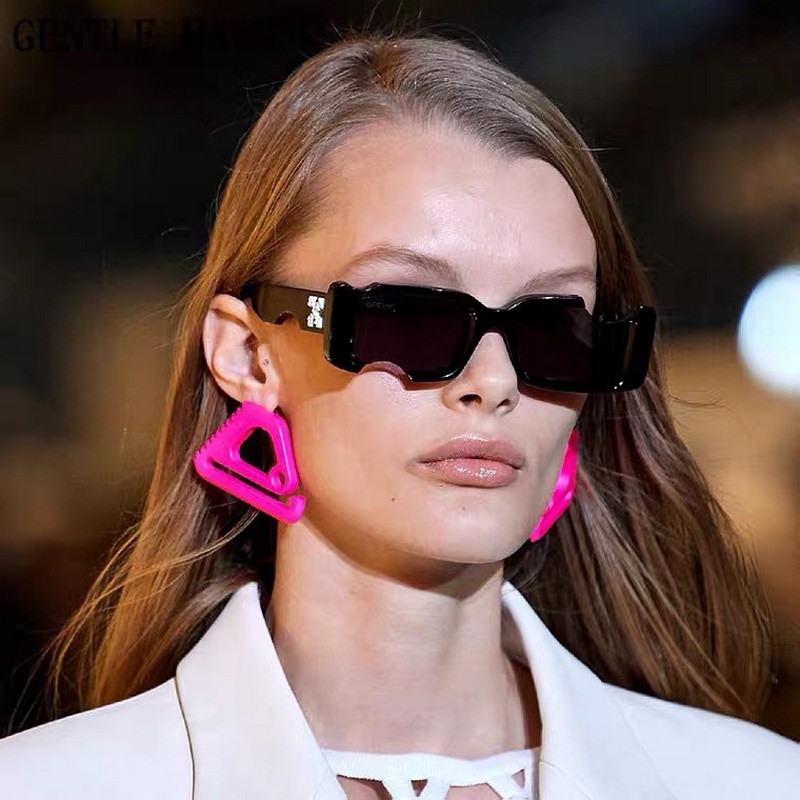 時尚潮牌  ♀  Off-White OW40006