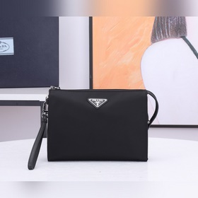 新款首發(fā) 原單品質 Prada 春夏新款尼龍小包 2NE789 采用原廠降落傘布