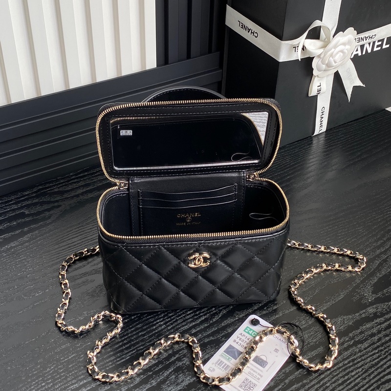 CHANEL - CHANEL シルクトップ 美品 全新大全配CHANEL 24P牛仔愛心胸針💙ABC729｜PopChill 拍拍圈