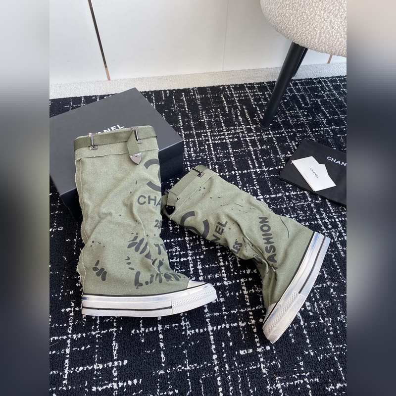 CHANEL 香奈兒  網紅爆款中古 塗鴉帆布鞋 太有範兒了 複古coco女鞋