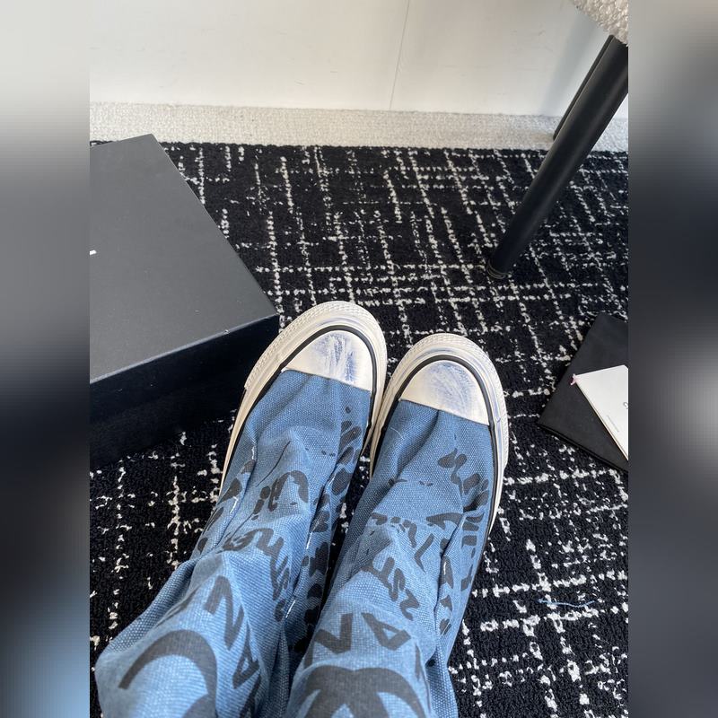 CHANEL 香奈兒  網紅爆款中古 塗鴉帆布鞋 太有範兒了 複古coco女鞋