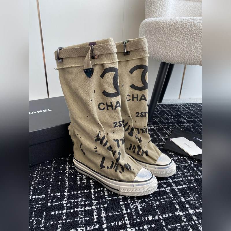 CHANEL 香奈兒  網紅爆款中古 塗鴉帆布鞋 太有範兒了 複古coco女鞋